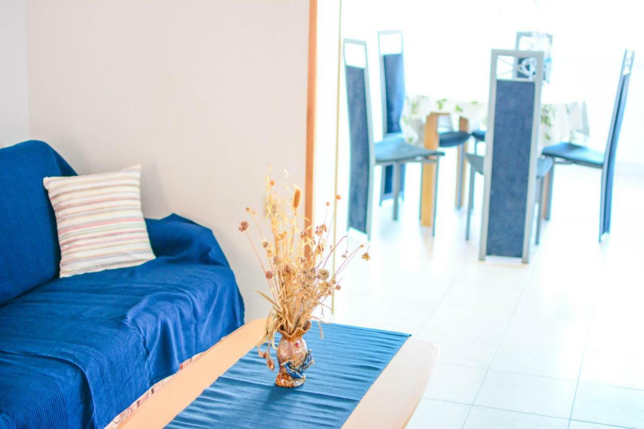 Apartmani Prvi Red Do Mora Pag Town Bagian luar foto